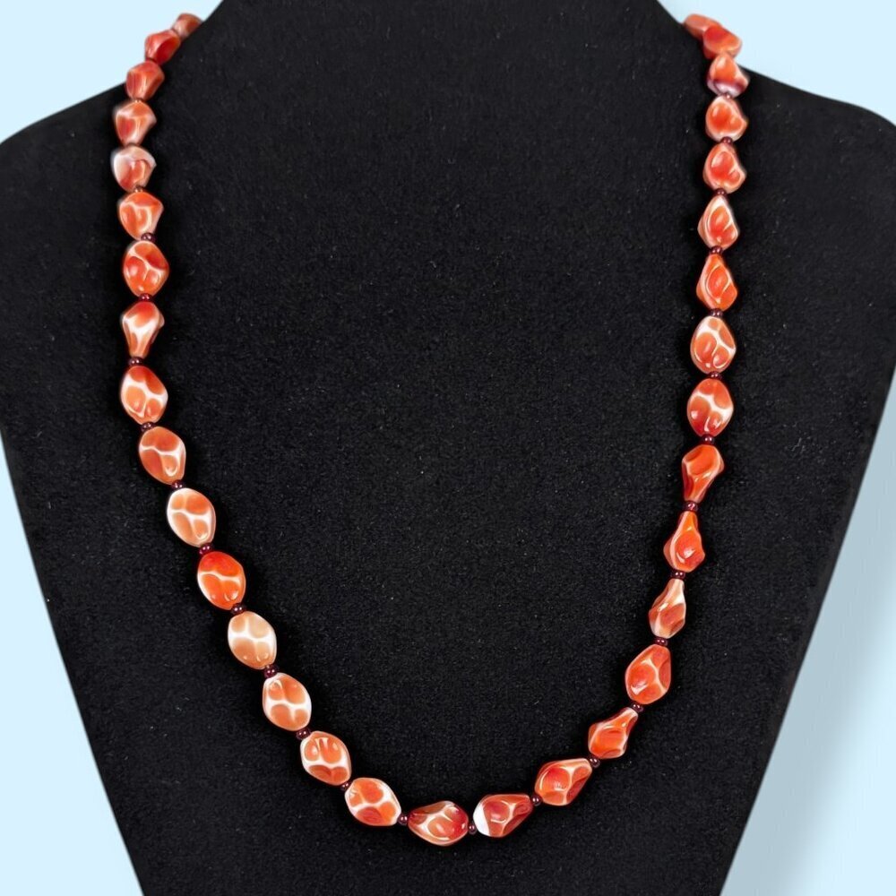V. Czech Molded Glass Beaded Necklace